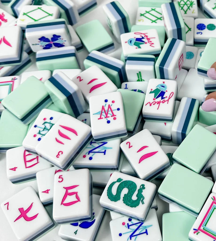 Oh My Mahjong Birdie Mahjong tile set close up