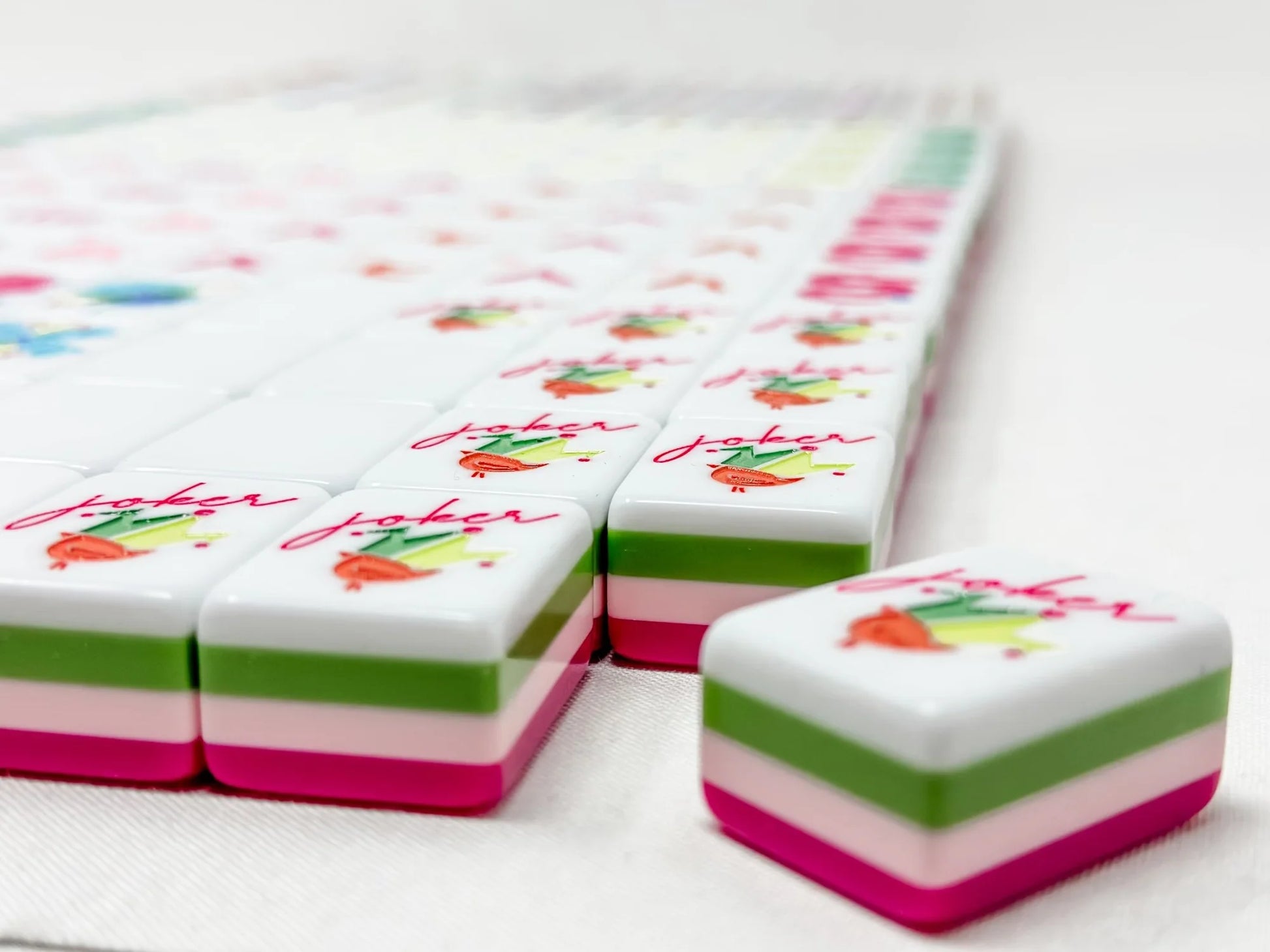 Oh My Mahjong Dandy tile set side layer colors  in magenta, olive and light pink