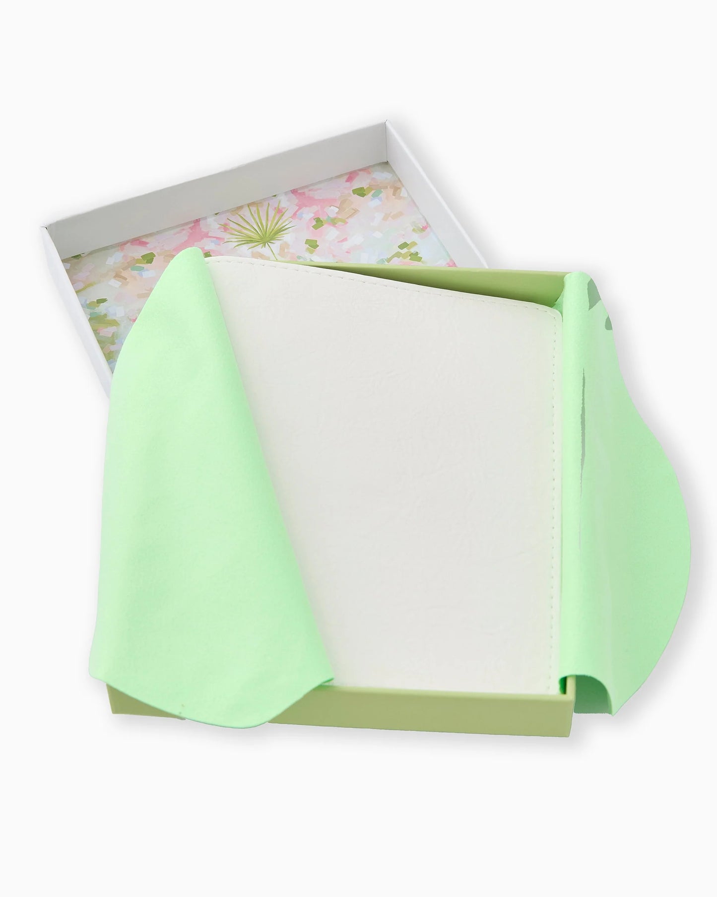 WHITE : Playing Card / Passport Folio