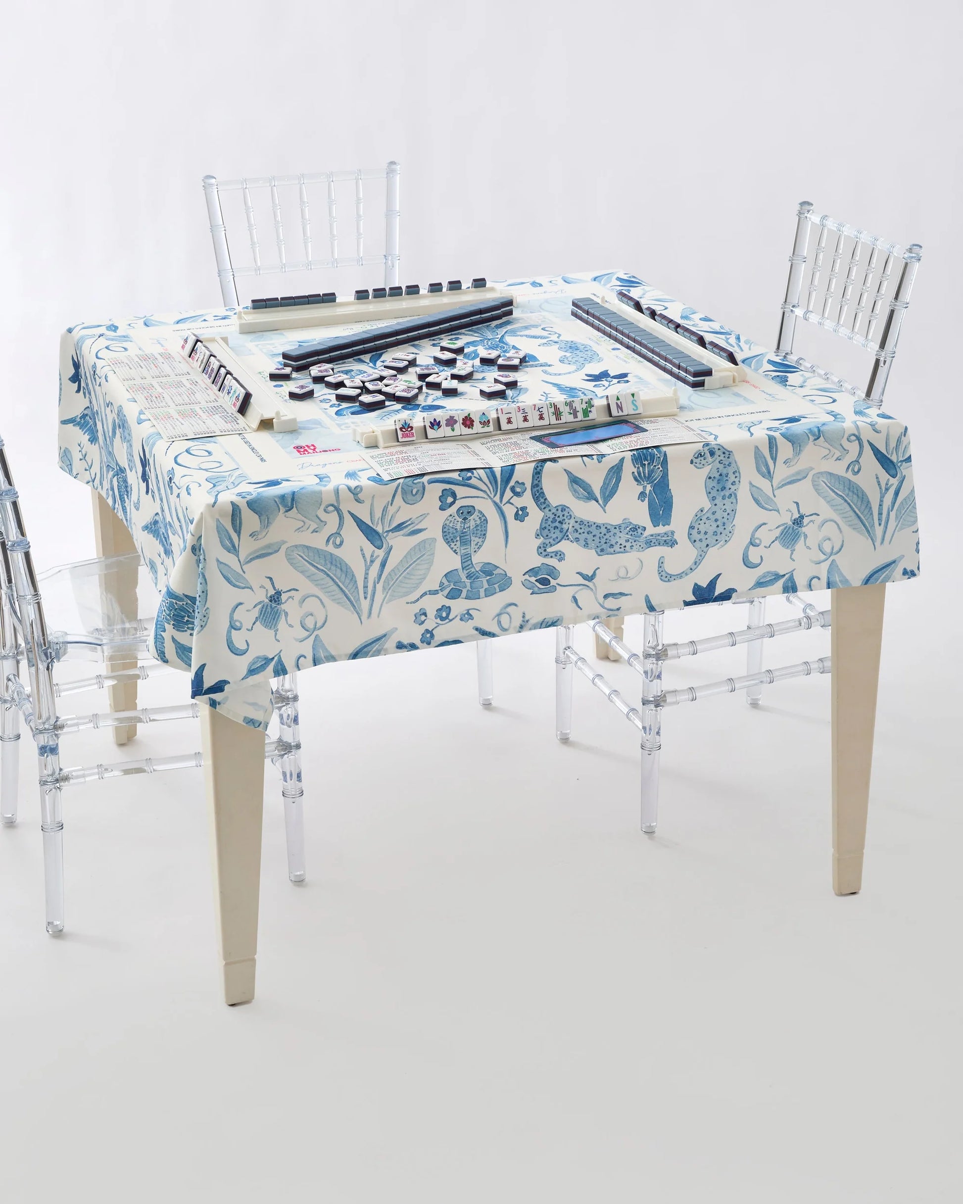 Oh My Mahjong Amazon Blue Mahjong Tablecloth set to play far view