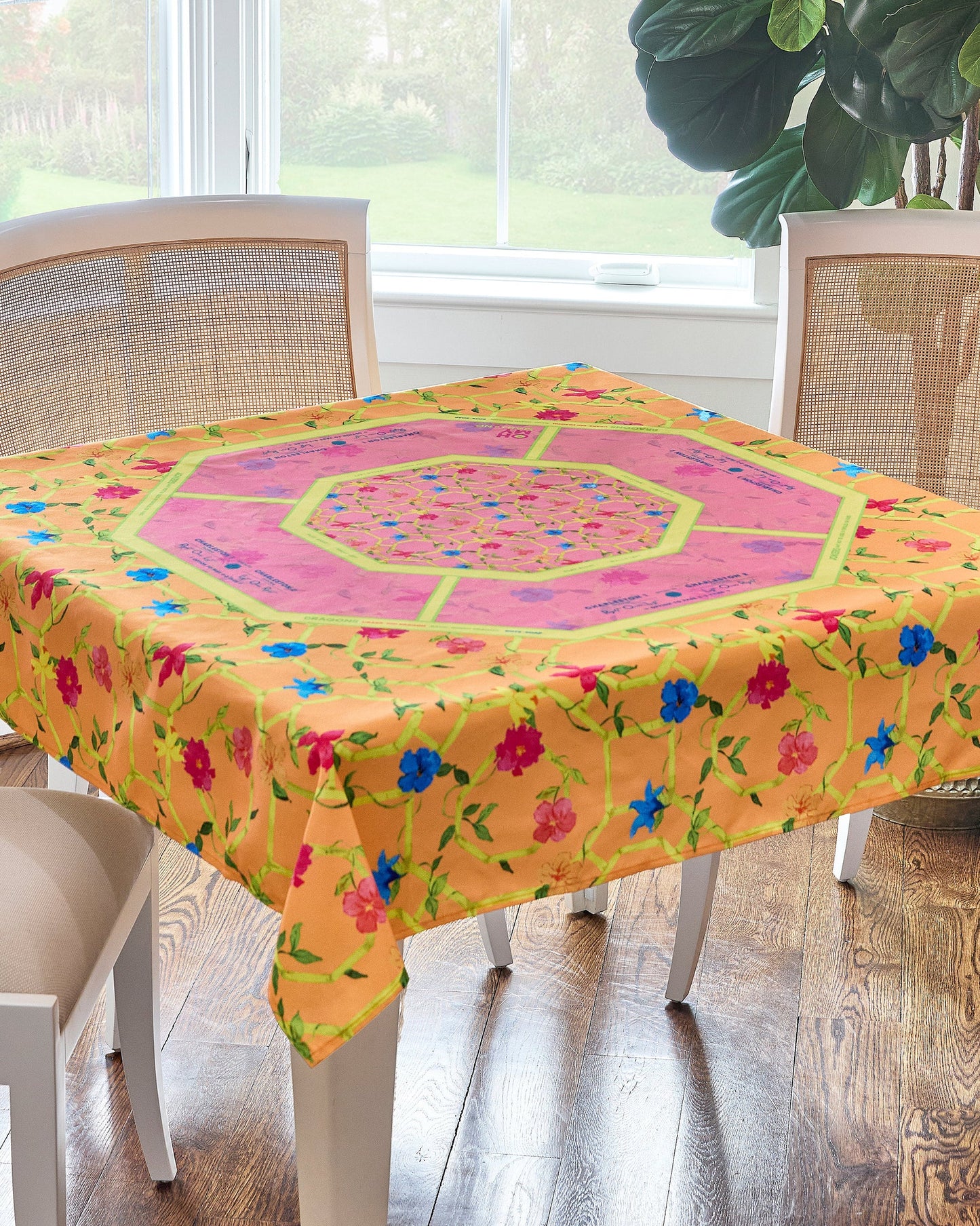 BAGUA BLOSSOM : Mahjong Tablecloth