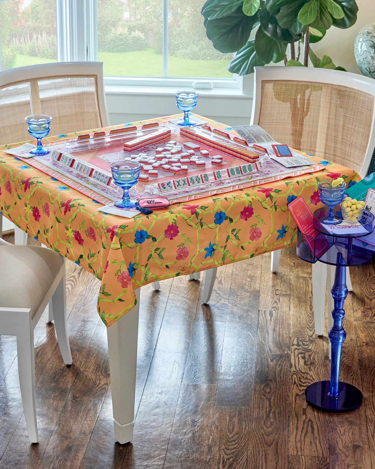 BAGUA BLOSSOM : Mahjong Tablecloth